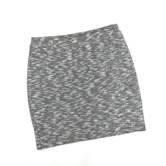 Three Dots Dresses & Skirts - {Three Dots} Marled Knit Gold Metallic Mini Skirt